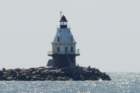southwest_ledge_new_haven_breakwater_ct_dsc02549_small.jpg