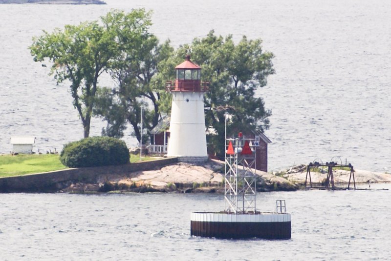 crossover_island_1000_islands_ny_02 crossover_island_1000_islands_ny_02.jpg